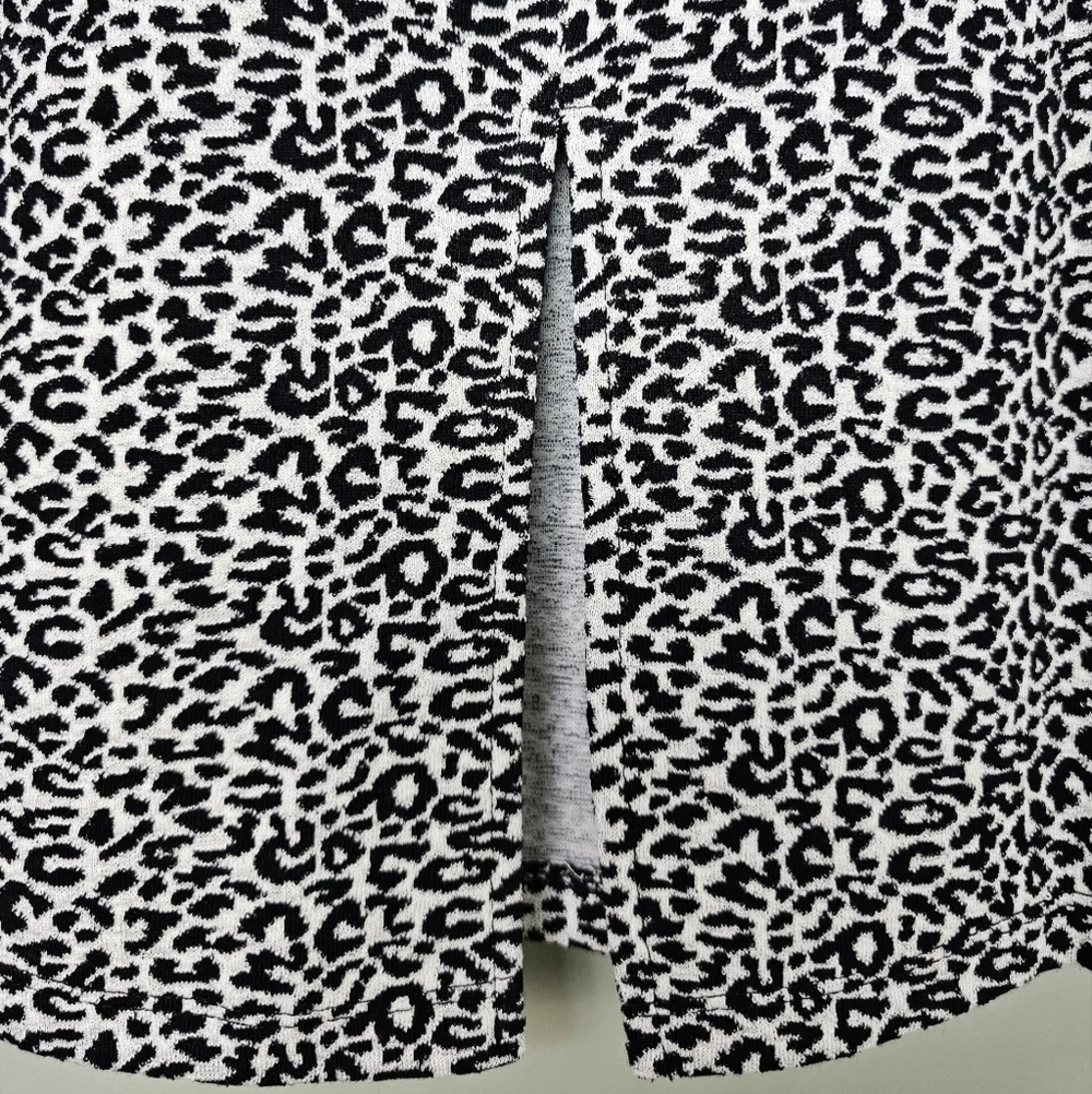 Maeve Anthropologie Knee-Length Pencil Skirt |  Black Pattern Animal Print